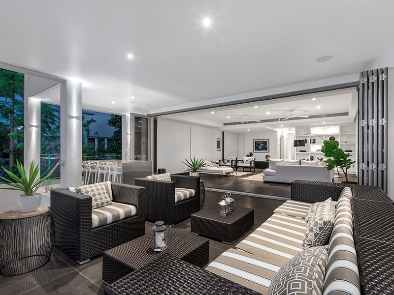 22 Langside Road, Hamilton QLD 4007