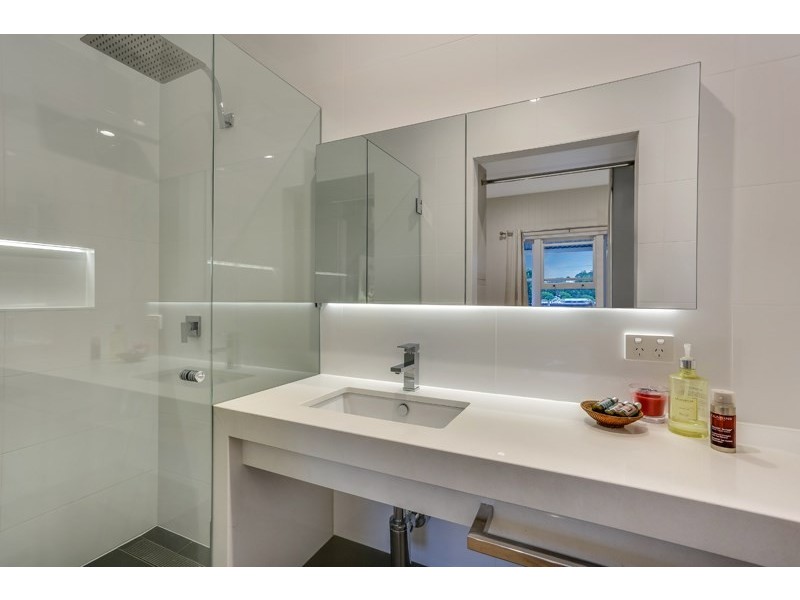 86 Bowen Street, Windsor QLD 4030