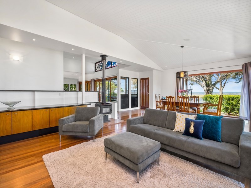 402 Flinders Parade, Brighton QLD 4017