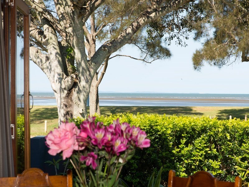 402 Flinders Parade, Brighton QLD 4017