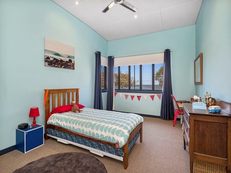 402 Flinders Parade, Brighton QLD 4017