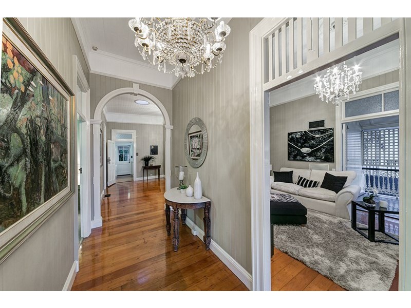 21 Bonney Avenue, Clayfield QLD 4011