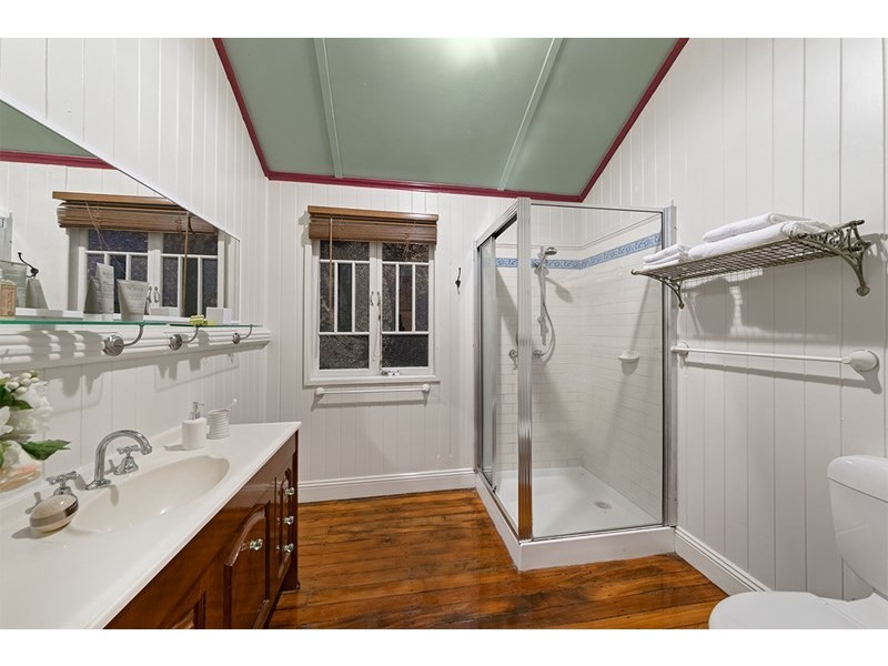 21 Bonney Avenue, Clayfield QLD 4011