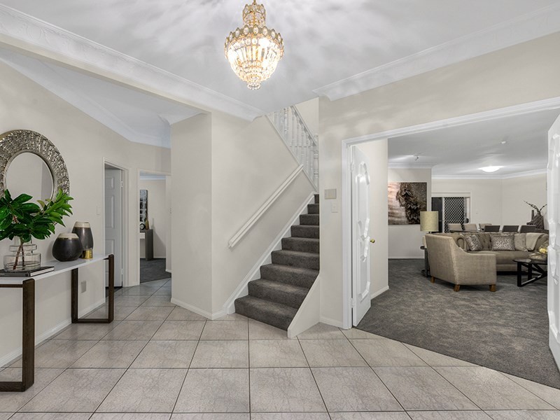 25 Saturn Crescent, Bridgeman Downs QLD 4035