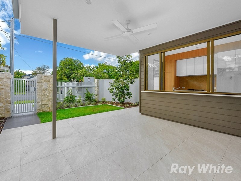 2/24 Oxford Street, Hamilton QLD 4007