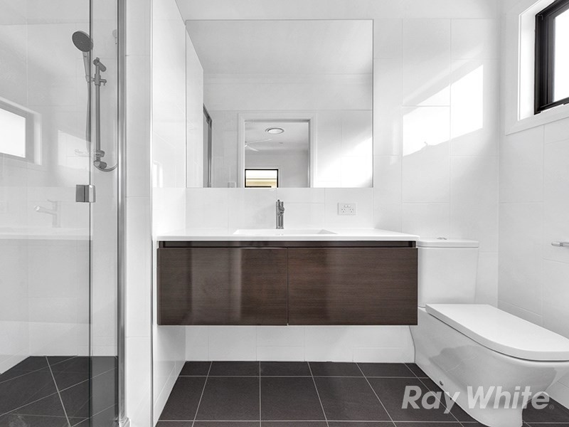 2/24 Oxford Street, Hamilton QLD 4007