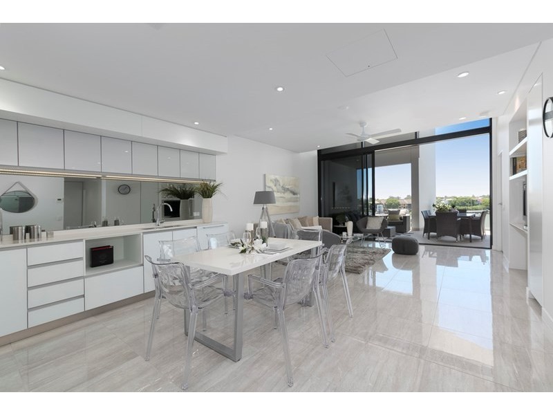 33 Remora Road, Hamilton QLD 4007