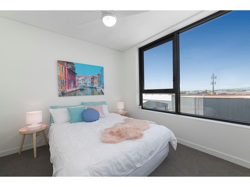 33 Remora Road, Hamilton QLD 4007