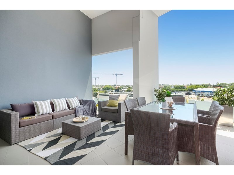 33 Remora Road, Hamilton QLD 4007