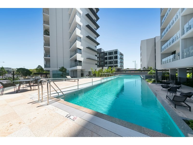 33 Remora Road, Hamilton QLD 4007