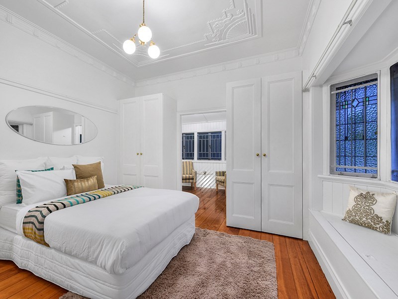 2 Maxwell Street, Clayfield QLD 4011