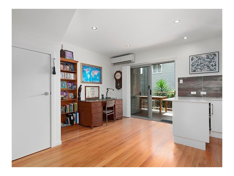 11 Elliott Street, Clayfield QLD 4011