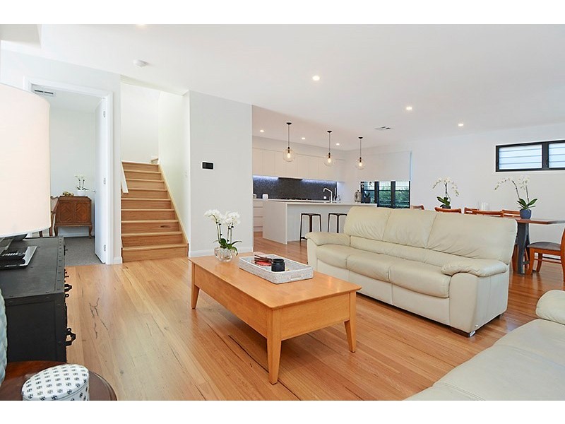 66 Winchester Street, Hamilton QLD 4007