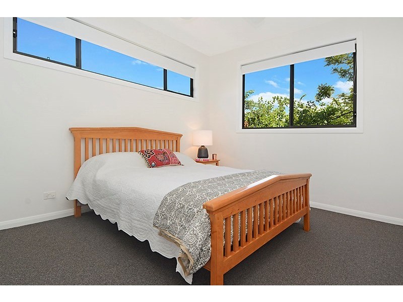 66 Winchester Street, Hamilton QLD 4007