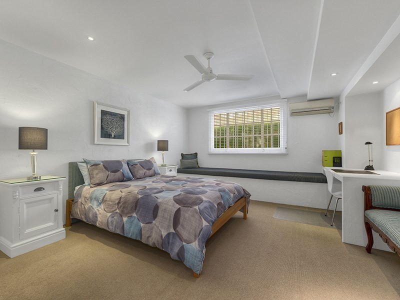 15 Henry Street, Ascot QLD 4007