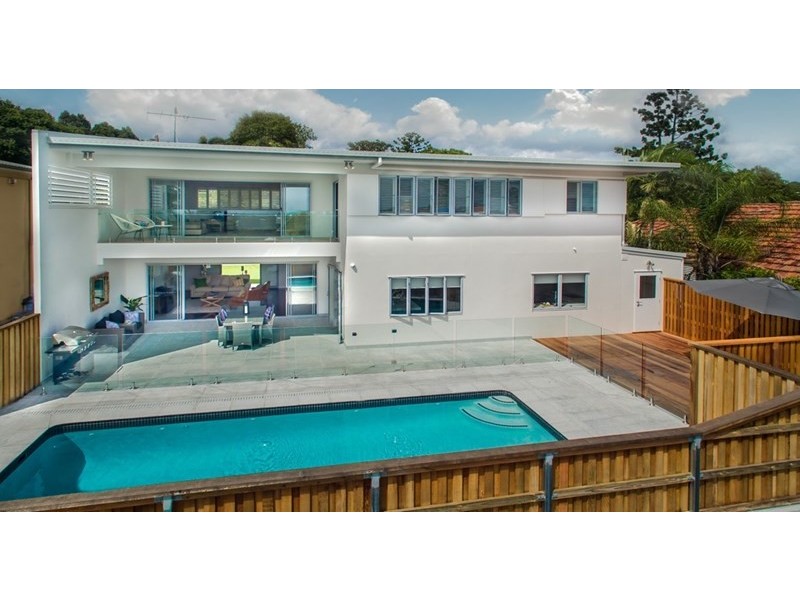 4 Windermere Road, Hamilton QLD 4007