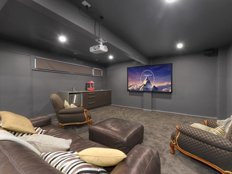 4 Windermere Road, Hamilton QLD 4007