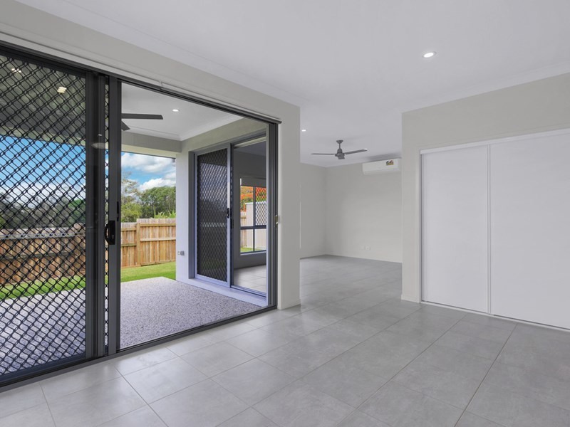 16 Aldritt Place, Bridgeman Downs QLD 4035