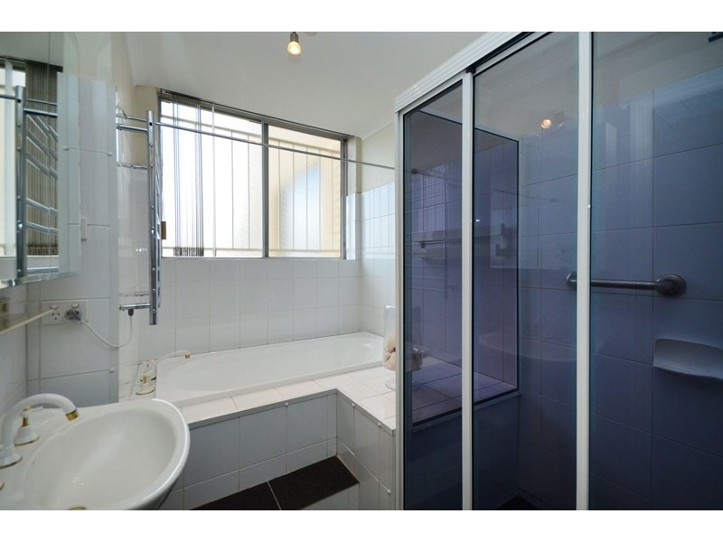 2/33 Mullens Street, Hamilton QLD 4007