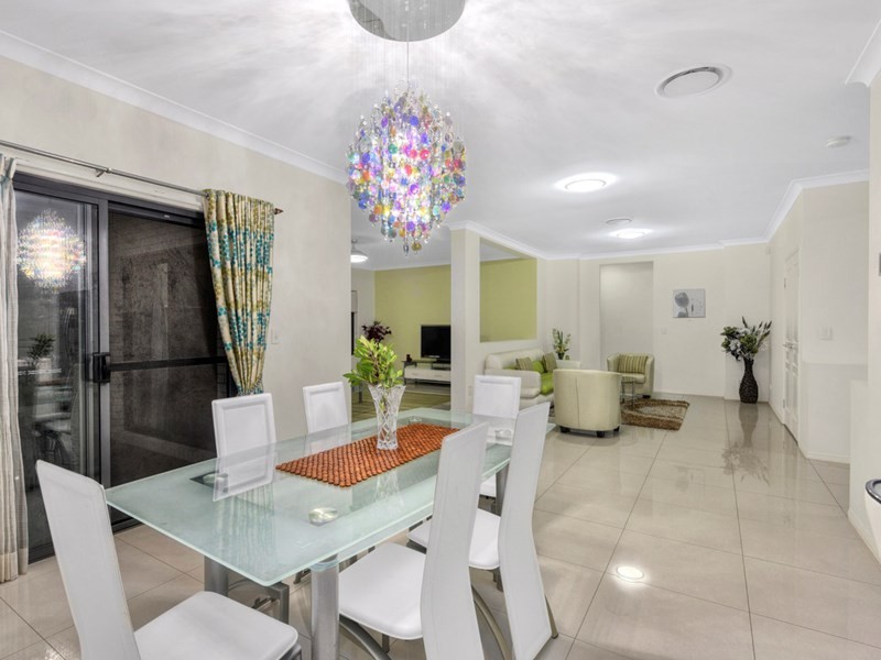 5 Shepton Street, Carseldine QLD 4034