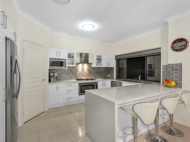 5 Shepton Street, Carseldine QLD 4034