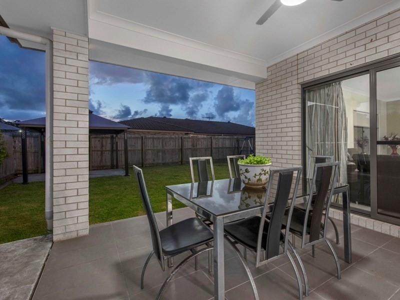 5 Shepton Street, Carseldine QLD 4034