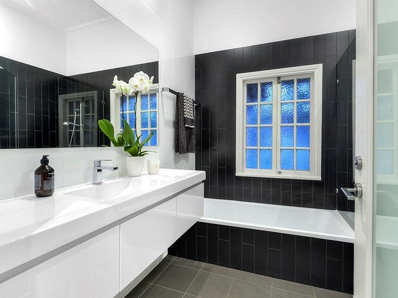 23 Doncaster Street, Hendra QLD 4011