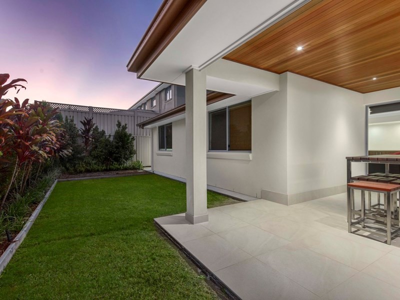 4 Cassia Street, Bridgeman Downs QLD 4035