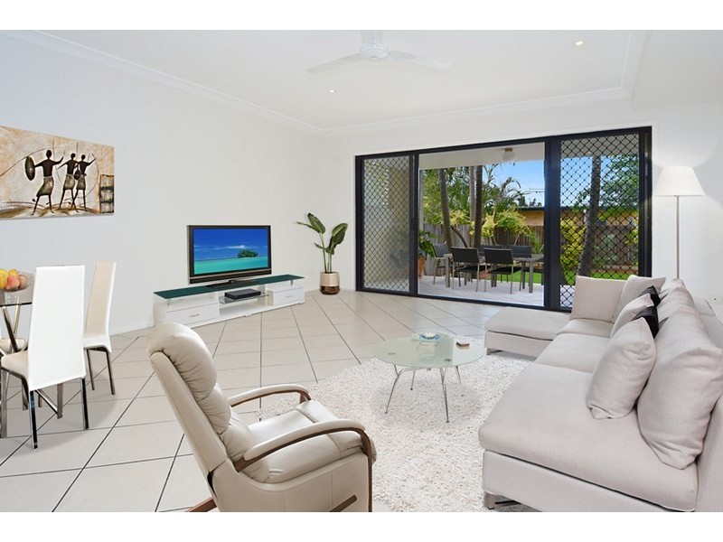 16 Hamley Street, Wooloowin QLD 4030