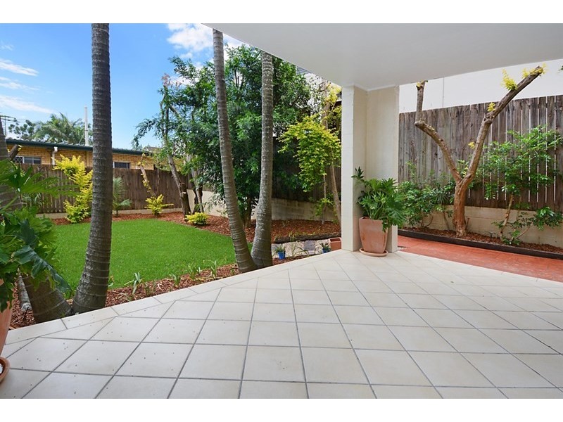 16 Hamley Street, Wooloowin QLD 4030