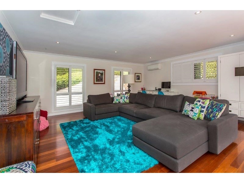 26 Fiddlewood Place, Bridgeman Downs QLD 4035