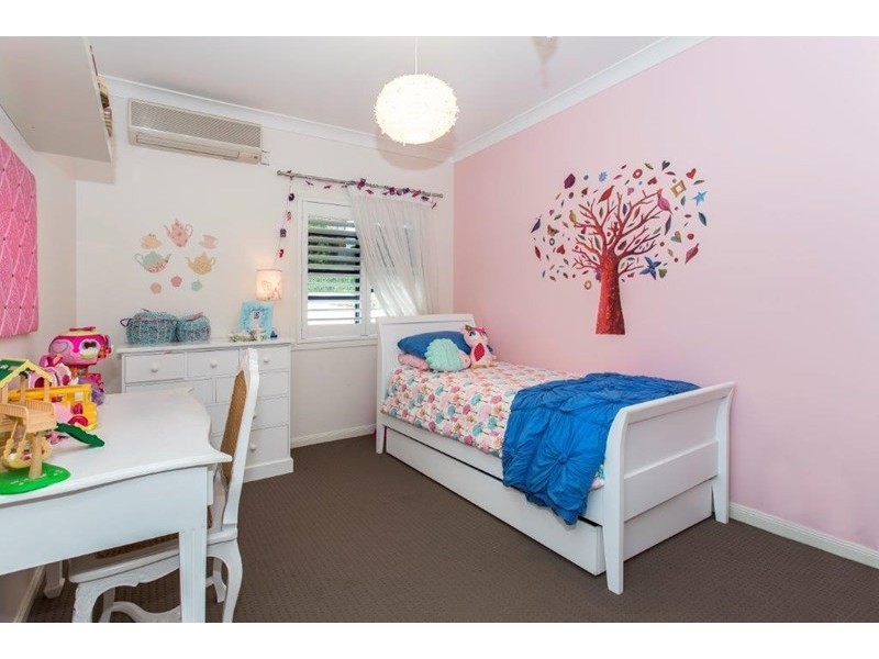 26 Fiddlewood Place, Bridgeman Downs QLD 4035