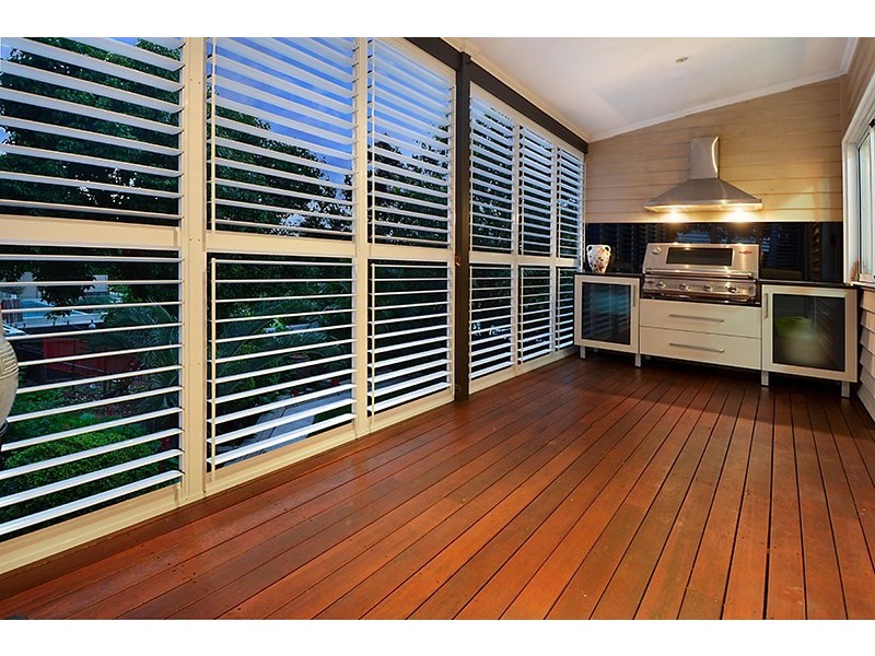 42 Uxbridge Street, Grange QLD 4051