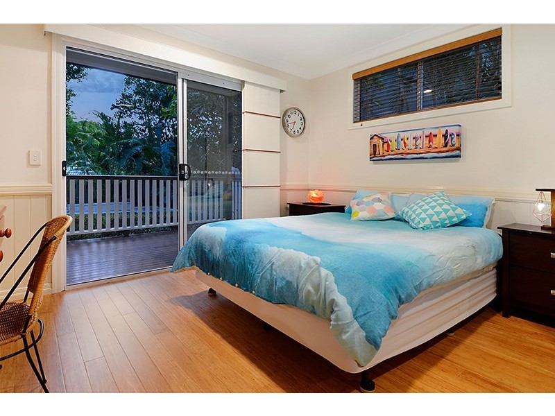 42 Uxbridge Street, Grange QLD 4051