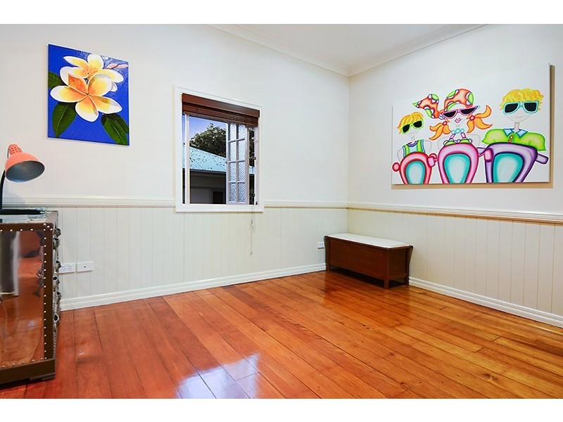 42 Uxbridge Street, Grange QLD 4051