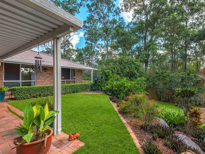 71 Halleys Crescent, Bridgeman Downs QLD 4035