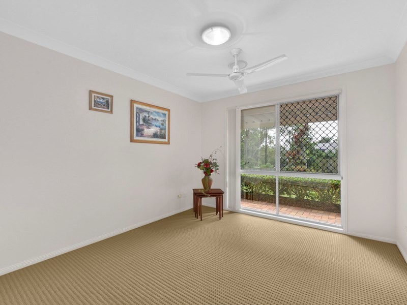 71 Halleys Crescent, Bridgeman Downs QLD 4035