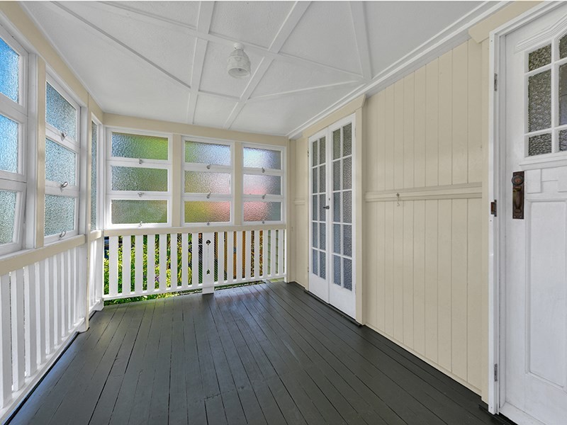 22 Jackson Street, Hamilton QLD 4007