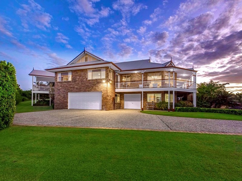 12 Capricorn Place, Bridgeman Downs QLD 4035