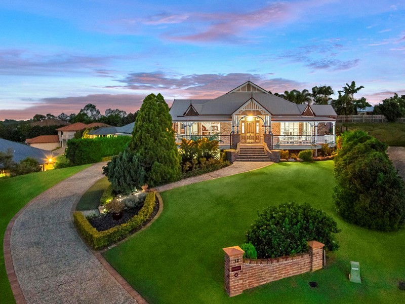 12 Capricorn Place, Bridgeman Downs QLD 4035