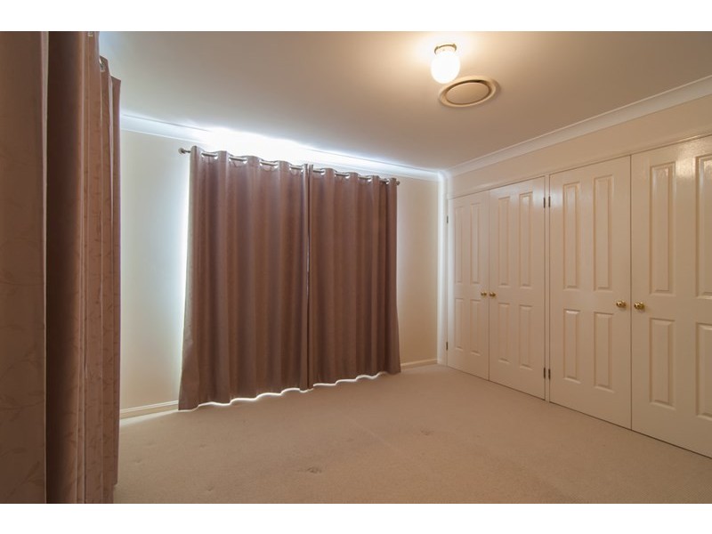 7 Capricorn Place, Bridgeman Downs QLD 4035