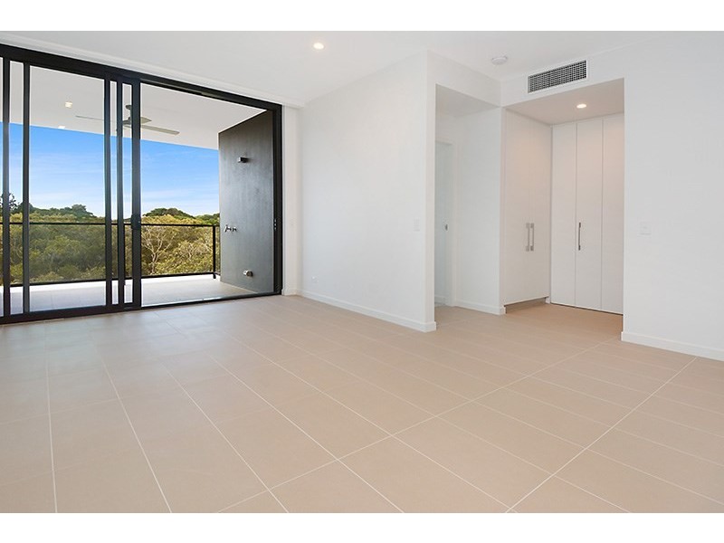 4410/18 Parkside Circuit, Hamilton QLD 4007