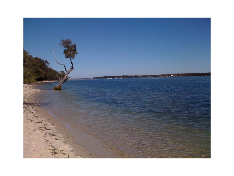 179 Sylvan Beach Esplanade, Bribie Island QLD 4507