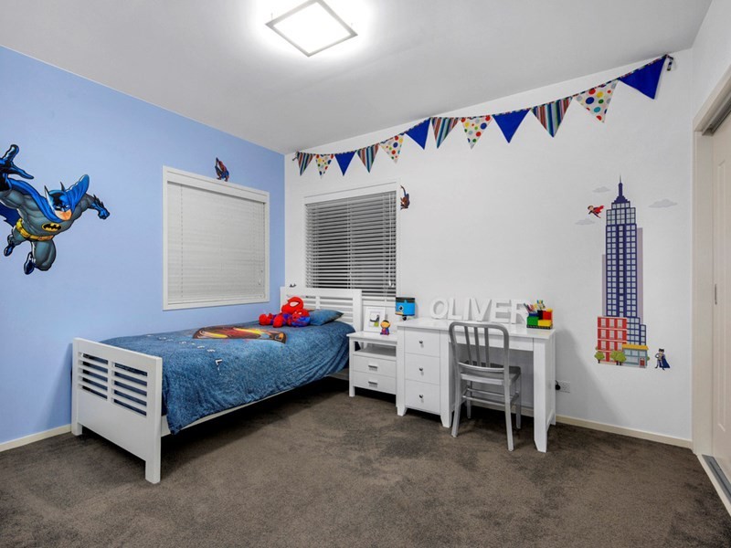 12 Dress Circle Court, Bridgeman Downs QLD 4035