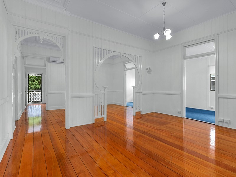 76 London Road, Clayfield QLD 4011