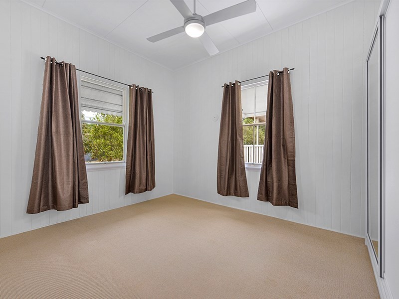 76 London Road, Clayfield QLD 4011