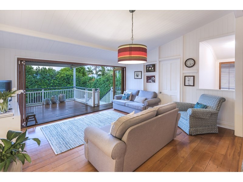 12 McGregor Street, Clayfield QLD 4011