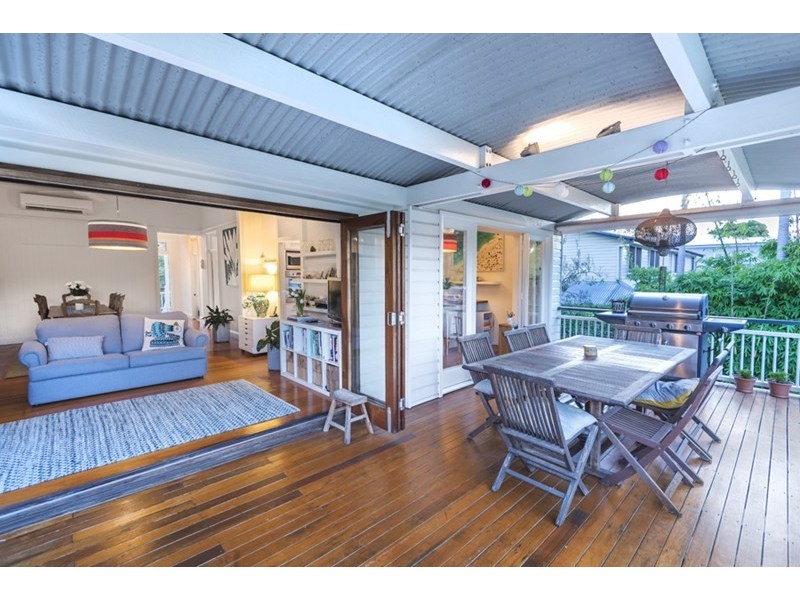 12 McGregor Street, Clayfield QLD 4011