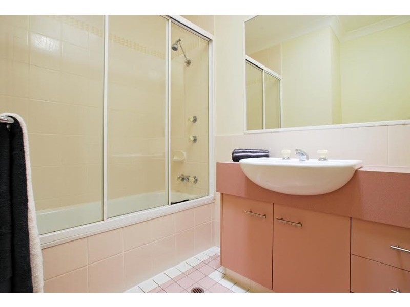 9/26-30 Vine Street, Ascot QLD 4007