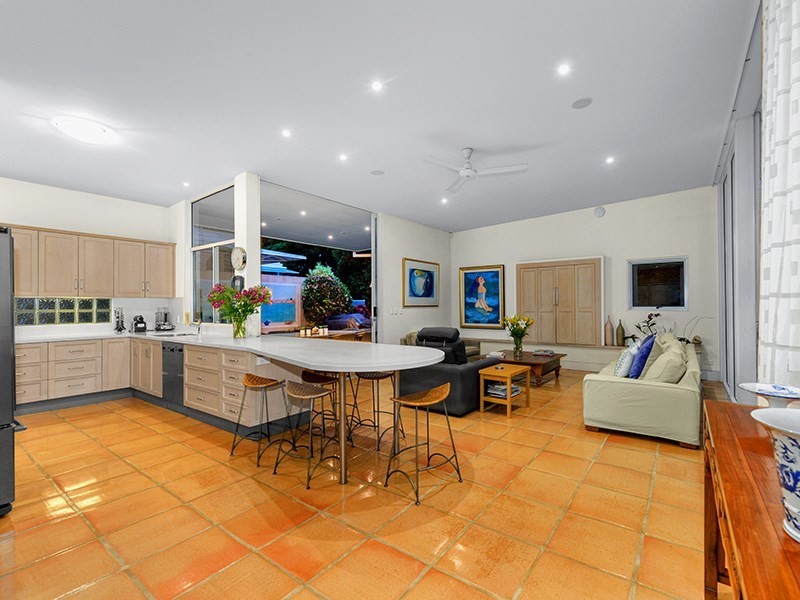 84 Markwell Street, Hamilton QLD 4007